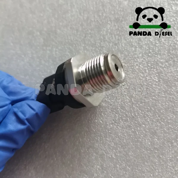 Sensor de Pressão de Combustível Common Rail 0281006372 Para Ford Original
