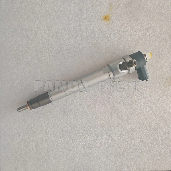 Injetor Common Rail para GAZ Gazelle Sobol 2.8 TD ISF2.8 0445110376 0445110594 0445110808 5258744 fabricado na China
